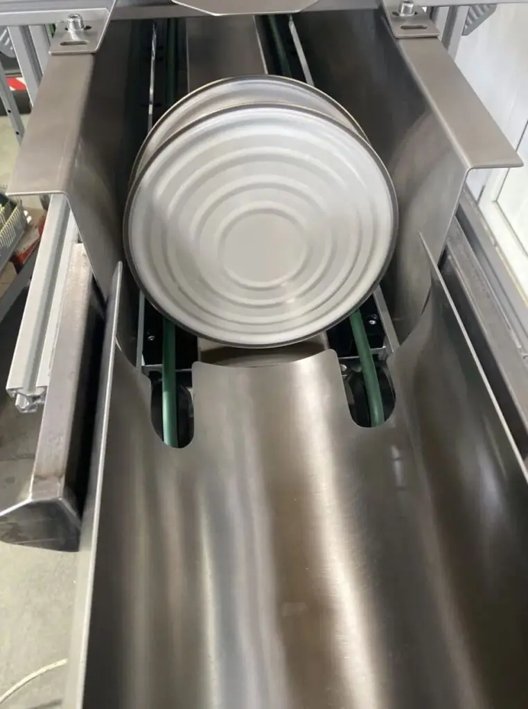 Lid stacker